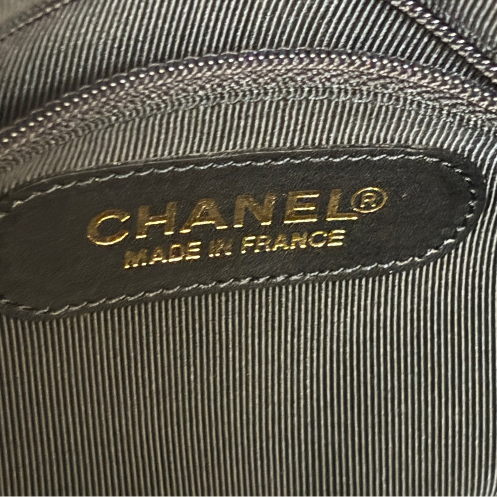 Authentic Vintage Chanel Black Caviar Leather Duffle Travel Bag 24K Gold Rare - Picture 7 of 16